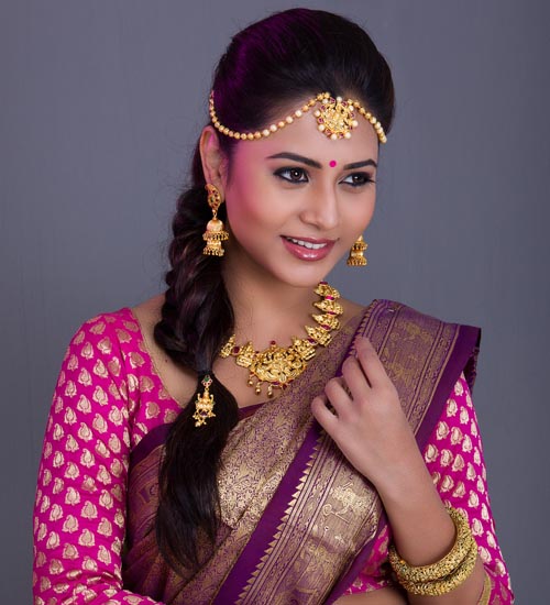 Dulhan Hairstyles: 40 New Wedding Hairstyles for Indian Brides