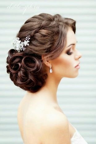 Dulhan Hairstyles: 40 New Wedding Hairstyles for Indian Brides