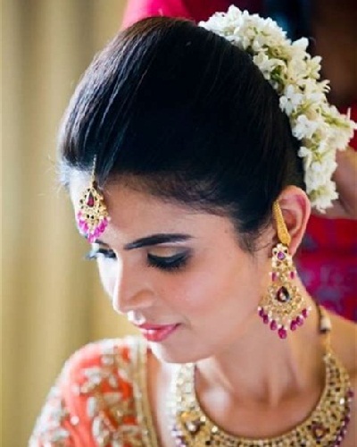 Dulhan Hairstyles: 40 New Wedding Hairstyles for Indian Brides