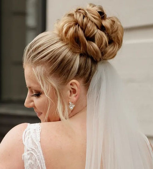 10 Beautiful Bun Hairstyles for Weddings in 2025 | I Fashion Styles