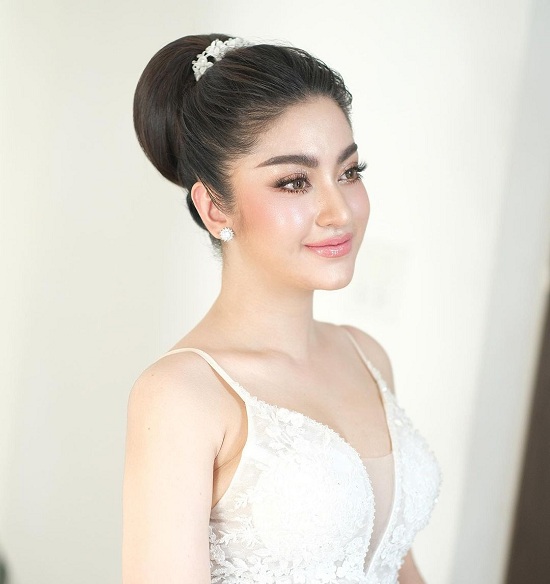 20 Asian Wedding Hairstyles That Will Make You Go Awe!