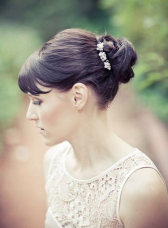 Wedding Bangs: Top 9 Fringe Hairstyles for Brides 2023
