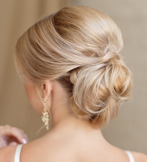 10 Inspiring Medium Hair Bun Hairstyles Picture Gallery
