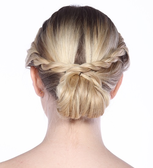 10 Inspiring Medium Hair Bun Hairstyles Picture Gallery