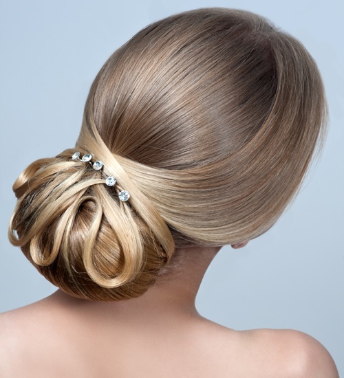 10 Stunning Chic Bun Hairstyles Pics for Fresh Inspiration