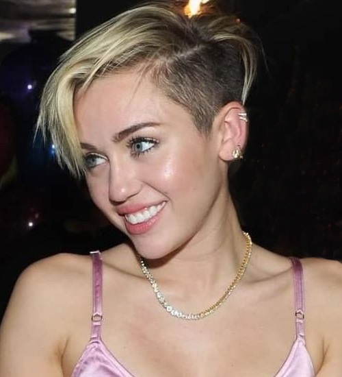 Top 15 Best Miley Cyrus Hairstyles for High Fashion | I Fashion Styles
