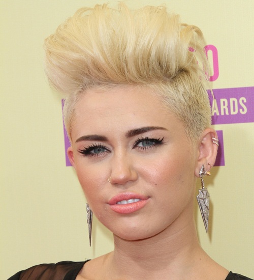 Top 15 Best Miley Cyrus Hairstyles for High Fashion | I Fashion Styles