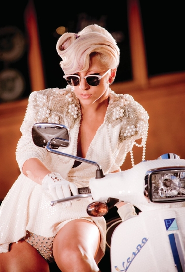 9 Popular Lady Gaga Hairstyles to Glam Up Your Look