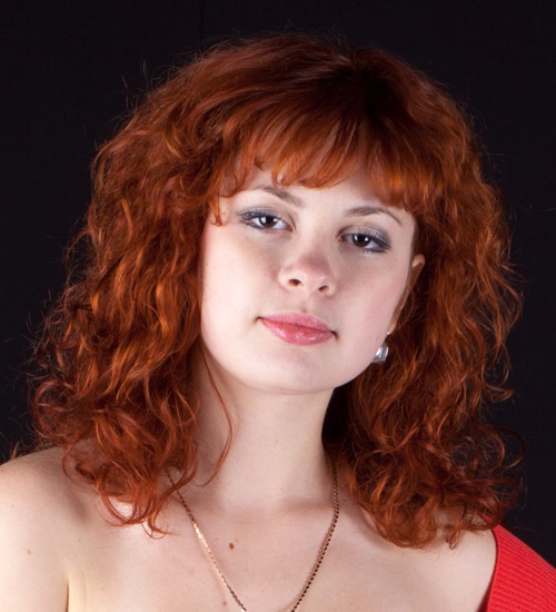 50 Different Hairstyles for Natural Curly Hair Women 2025