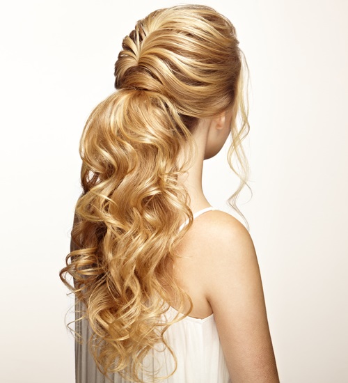 50 Different Hairstyles for Natural Curly Hair Women 2025