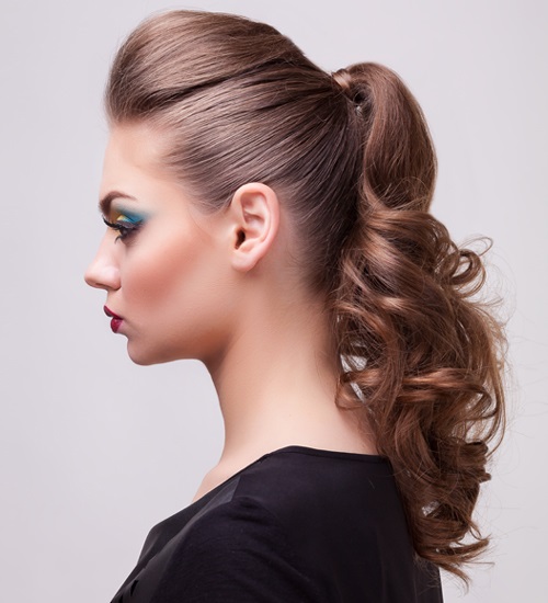 50 Different Hairstyles for Natural Curly Hair Women 2025