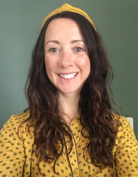 Hairstyles for Medium Wavy Hair Texture: 20 Contemporary Styles