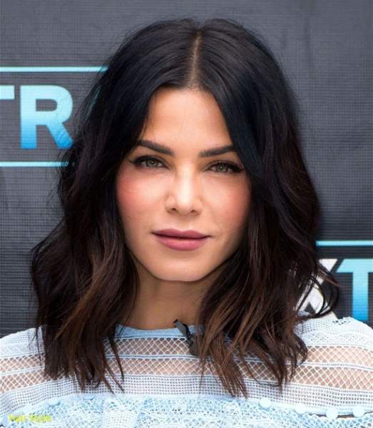 Hairstyles for Medium Wavy Hair Texture: 20 Contemporary Styles