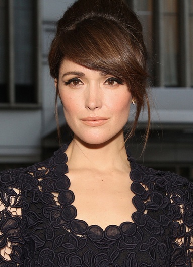 15 Different Swoop Bang Hairstyles for Women | I Fashion Styles