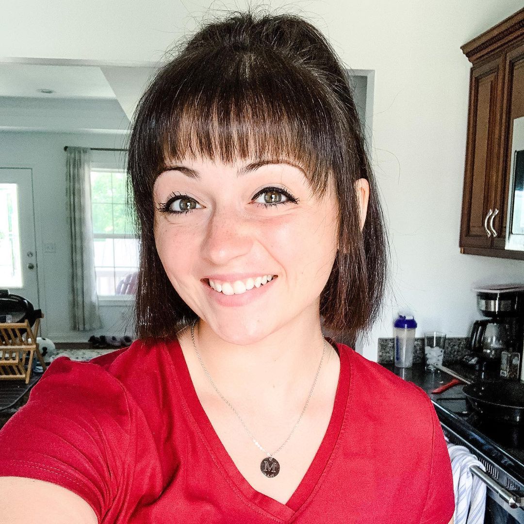 15+ Trendy Short Hairstyles with Bangs for Fresh Look 2025