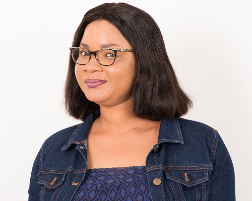 25 Perfect Hairstyles for Round Face Shape Female