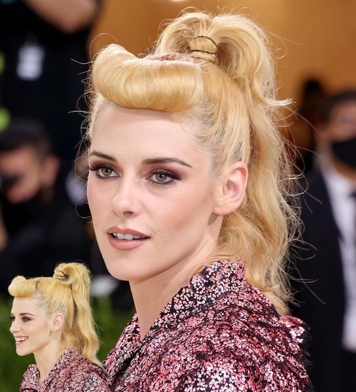 40 Best Hairstyles for Small Forehead (Narrow Face) Female