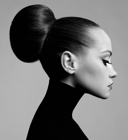 40 Best Hairstyles for Small Forehead (Narrow Face) Female