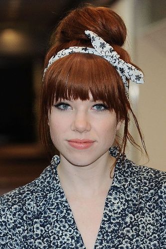 40 Best Hairstyles for Small Forehead (Narrow Face) Female