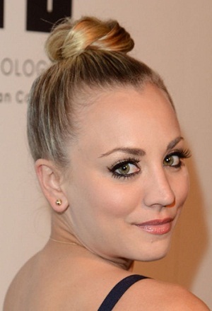 40 Best Hairstyles for Small Forehead (Narrow Face) Female