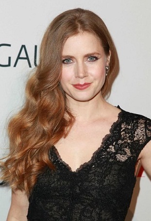 40 Best Hairstyles for Small Forehead (Narrow Face) Female