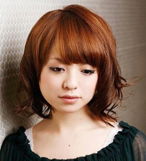 15 Best Short Hairstyles for Round Chubby Faces Female