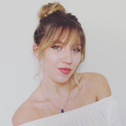 20 Best Hairstyles for Women with Big Faces | I Fashion Styles