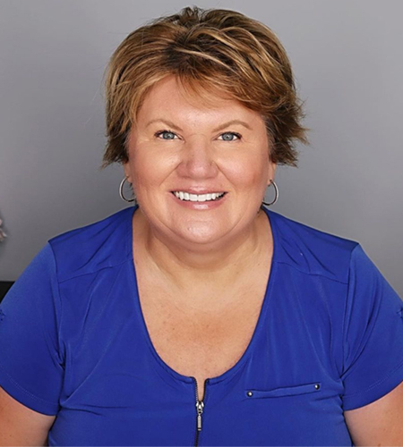 20 Best Hairstyles for Women with Big Faces | I Fashion Styles