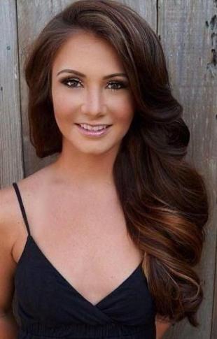 20 Best Hairstyles for Women with Big Faces | I Fashion Styles