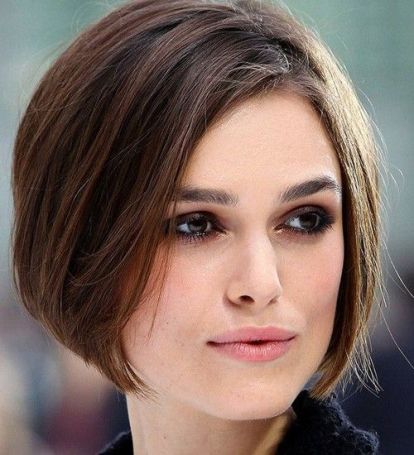 Top 15+ Stylish Hairstyles for Women with Square Faces