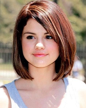 Top 15+ Stylish Hairstyles for Women with Square Faces