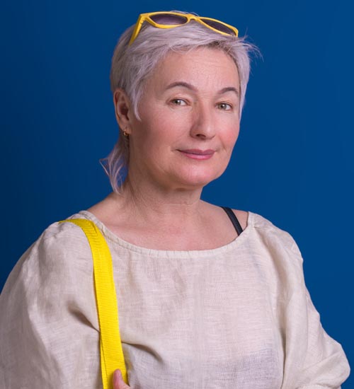 15 Best Short Haircuts for Chubby Round Face Women