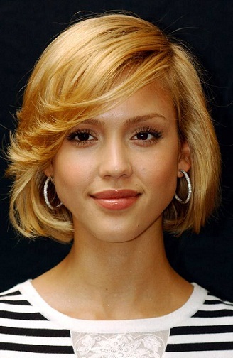 25 Best Hairstyles for Oval Face Shape Female 2023