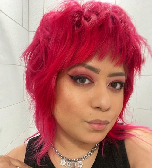 15 Perfect Hairstyles to Hide or Cover Up Big Forehead