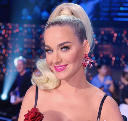 15 Best Hairstyles for Your Face Shape and How to Style It