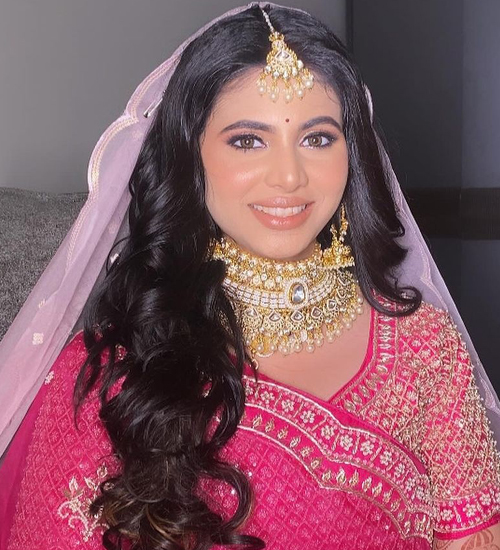 12 Charming Indian Wedding Reception Hairstyles | I Fashion Styles