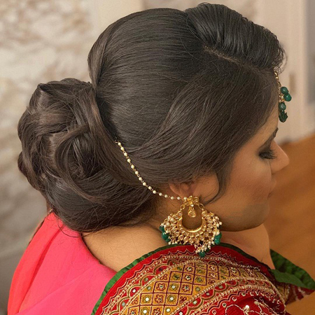 20 Simple Juda Hairstyles for Wedding Sarees and Lehengas