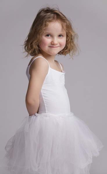 40 Cute and Easy Hairstyles for Little Girls: School Days 2025