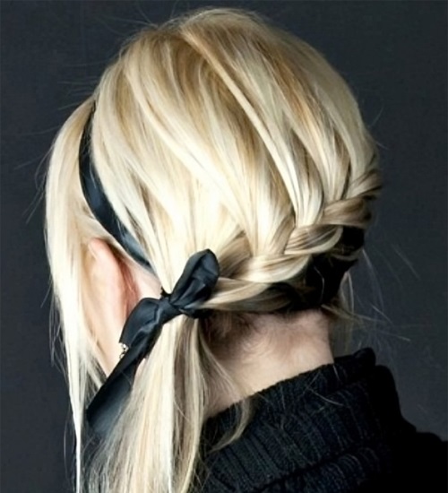 15 Trendy Hairstyles for Long Blonde Hair Female 2024