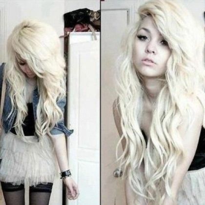 9 Best Emo Hairstyles for Long Hair | I Fashion Styles