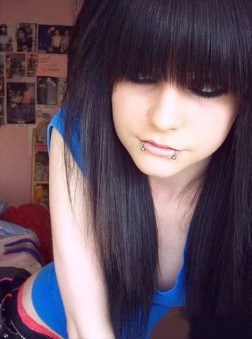 9 Best Emo Hairstyles for Long Hair | I Fashion Styles