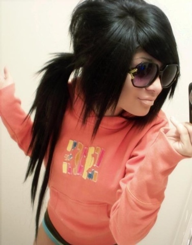 9 Best Emo Hairstyles for Long Hair | I Fashion Styles