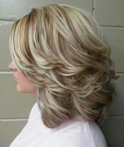 2023 Trending Mid-length Hairstyles for Women (Top 15)