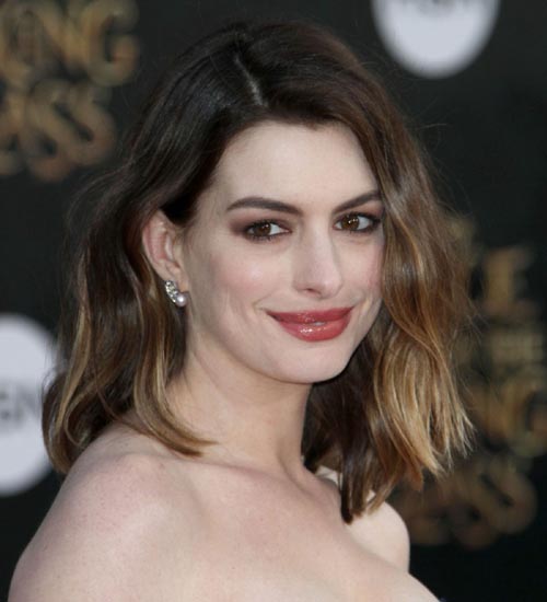 100 Cute Mid Length Hairstyles for Women with Highlights