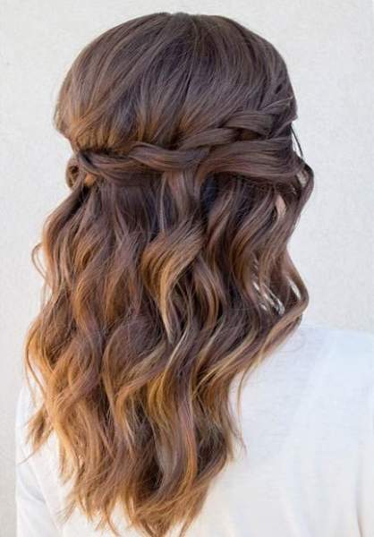 20 Easy Formal Hairstyles for Medium Hair To Try Out | I Fashion Styles