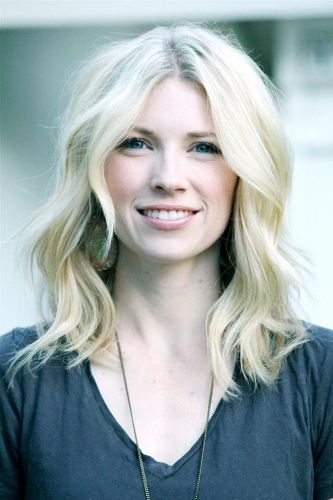 How to Style Medium Length Hair | I Fashion Styles