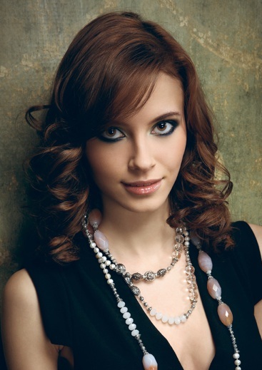 10 Beautiful Medium Hairstyles for Black Hair Women