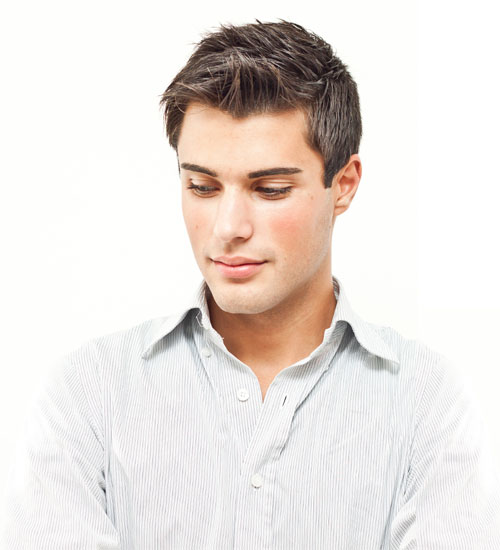 25+ Stylish Hairstyles for Men with Oval Faces 2024