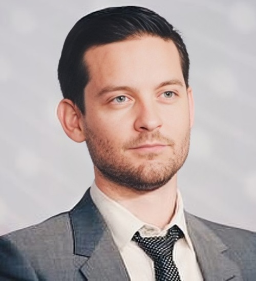 Student Hairstyles: 12 Smart Hairstyles for College Guys