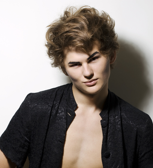 Student Hairstyles: 12 Smart Hairstyles for College Guys